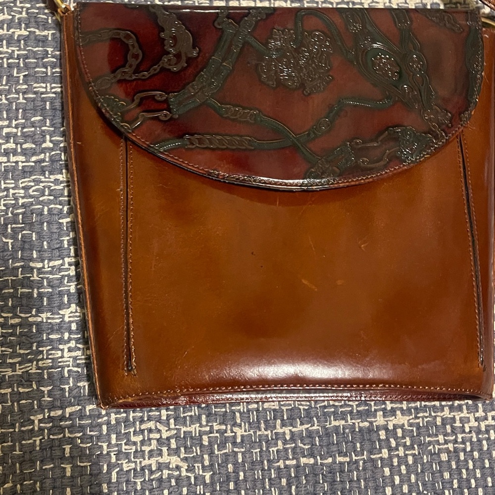 Vintage Leather Shoulder Bag with Embossed Design